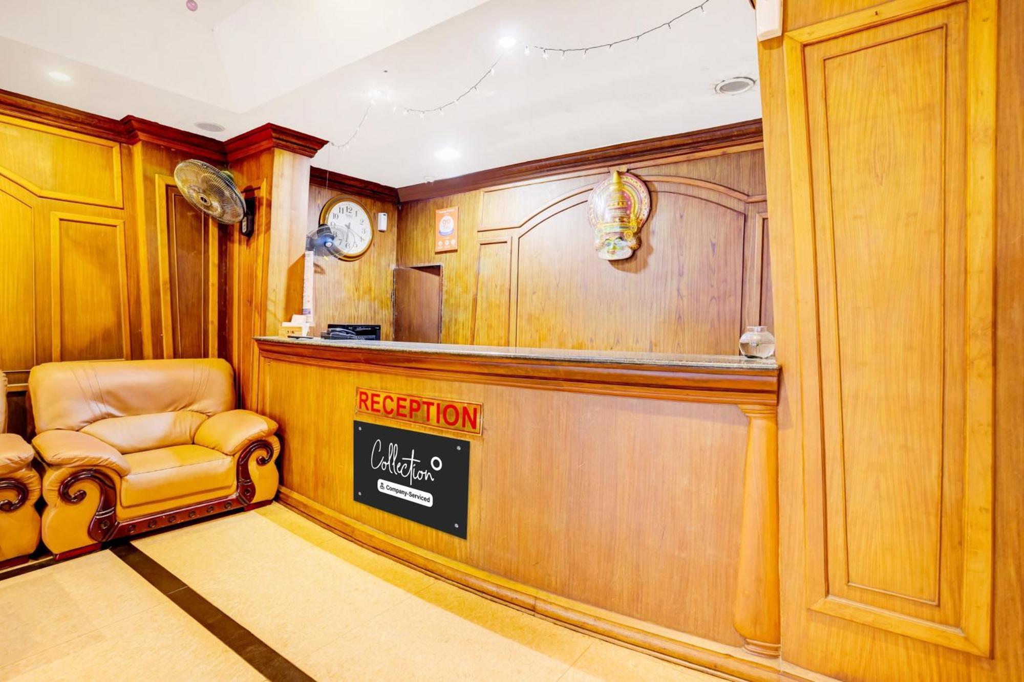 Hotel Collection O Thampanoor Thiruvananthapuram Exterior foto